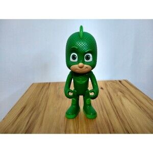 PJ Masks Gekko  Deluxe Talking Figure 6" Just Play Toddler Action Figure
